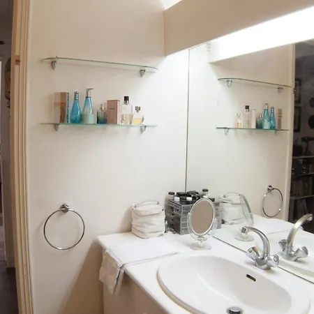 Dream Catcher 3bdr Apartment *